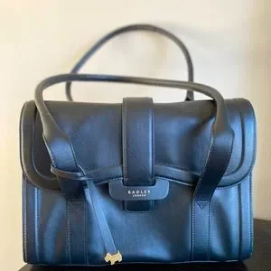 Radley devonport mews clearance